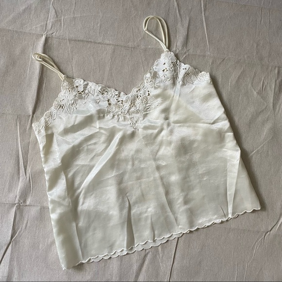 Silky Tops - Creamy white Silky Camisole Large